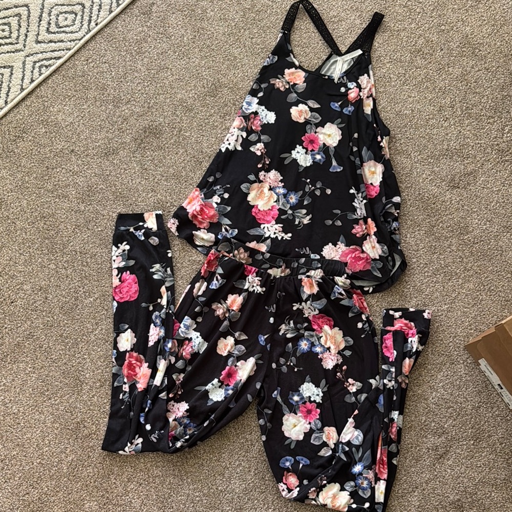 Flora Nikrooz Floral Women's Pajama Set XS